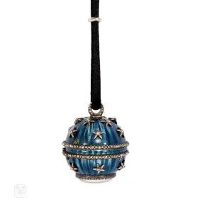 Antique guilloché pendant watch, France