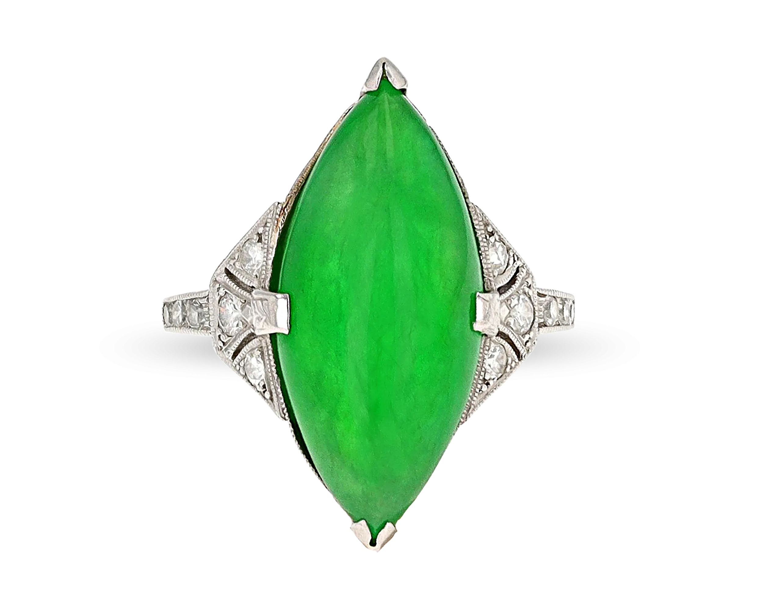 Art Deco-Period Jade Ring, 9.00 Carats