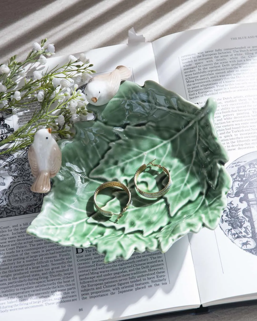 Bird on Maple Leaf Ring Dish - Green