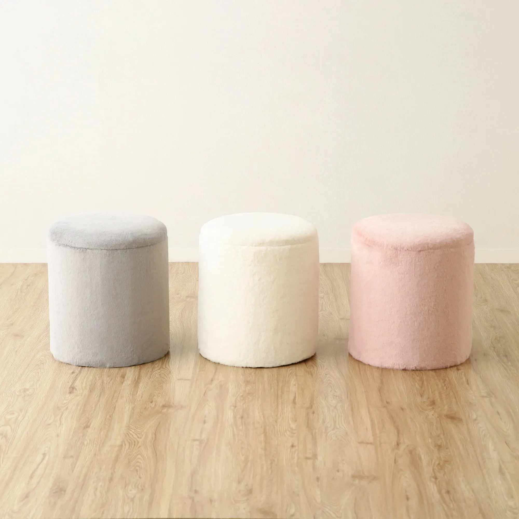 Chantilly Stool Pink (W350 × D350 × H410)