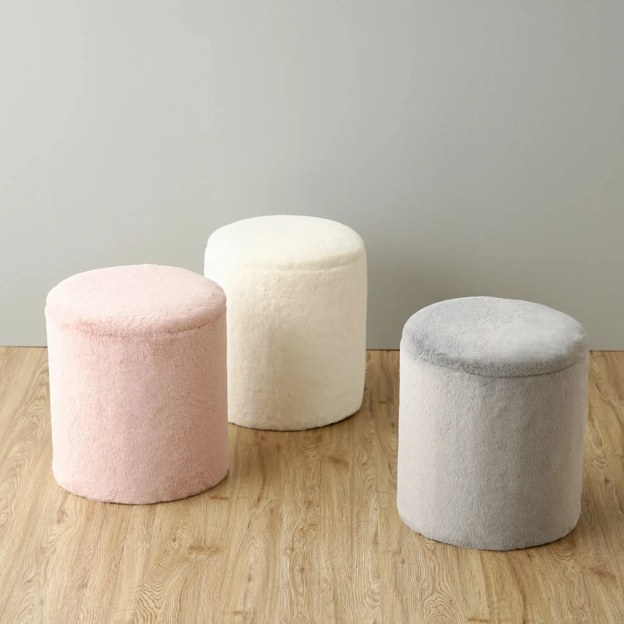 Chantilly Stool Pink (W350 × D350 × H410)