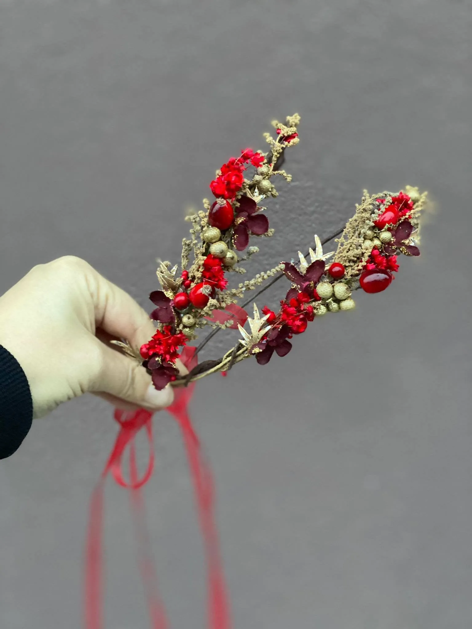 Christmas mom and daughter hair crown Red flower hair wreaths Winter photoshoot Mummy and daughter photoshoot Xmas present Magaela handmade