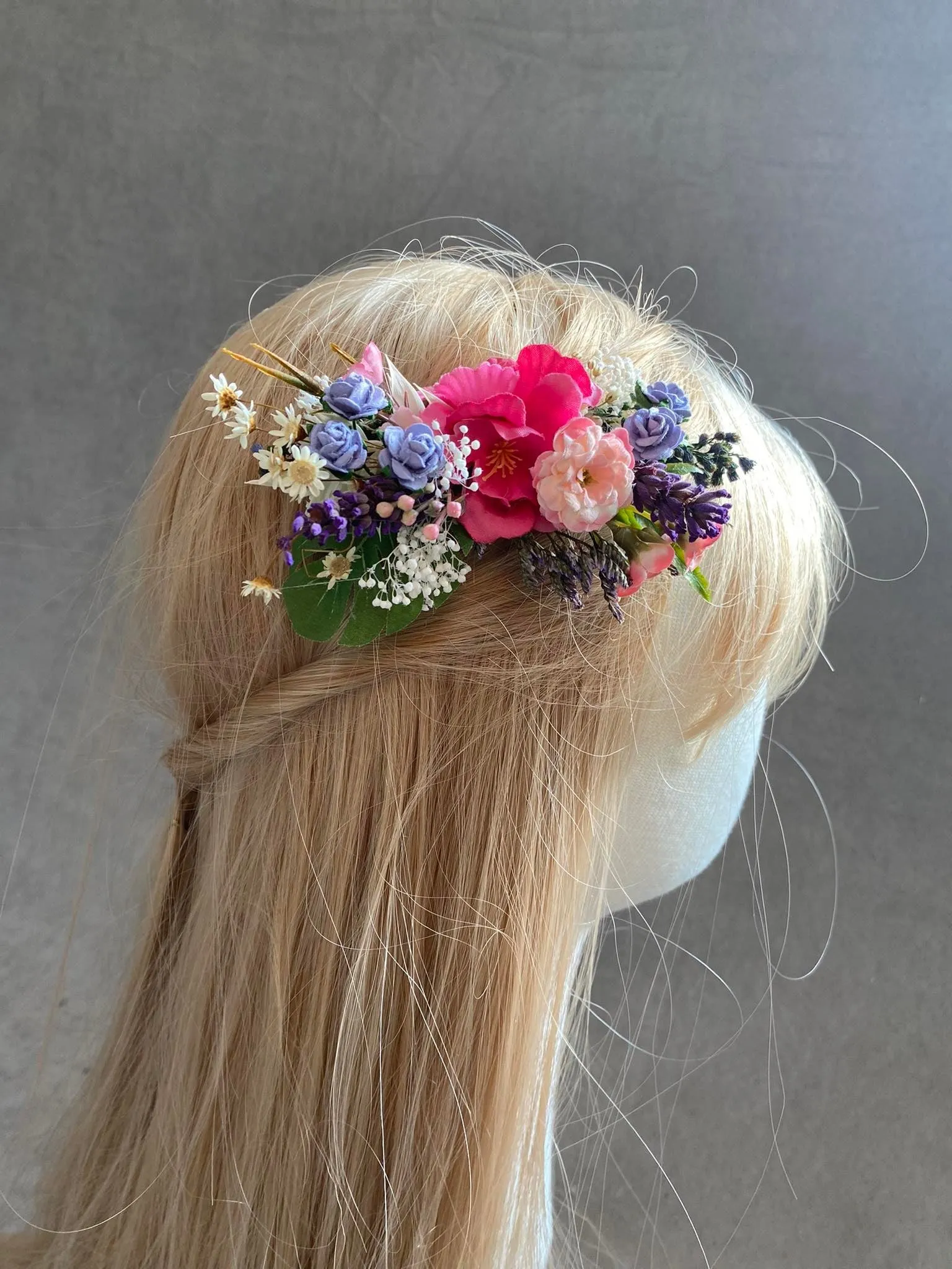 Colourful flower hair comb