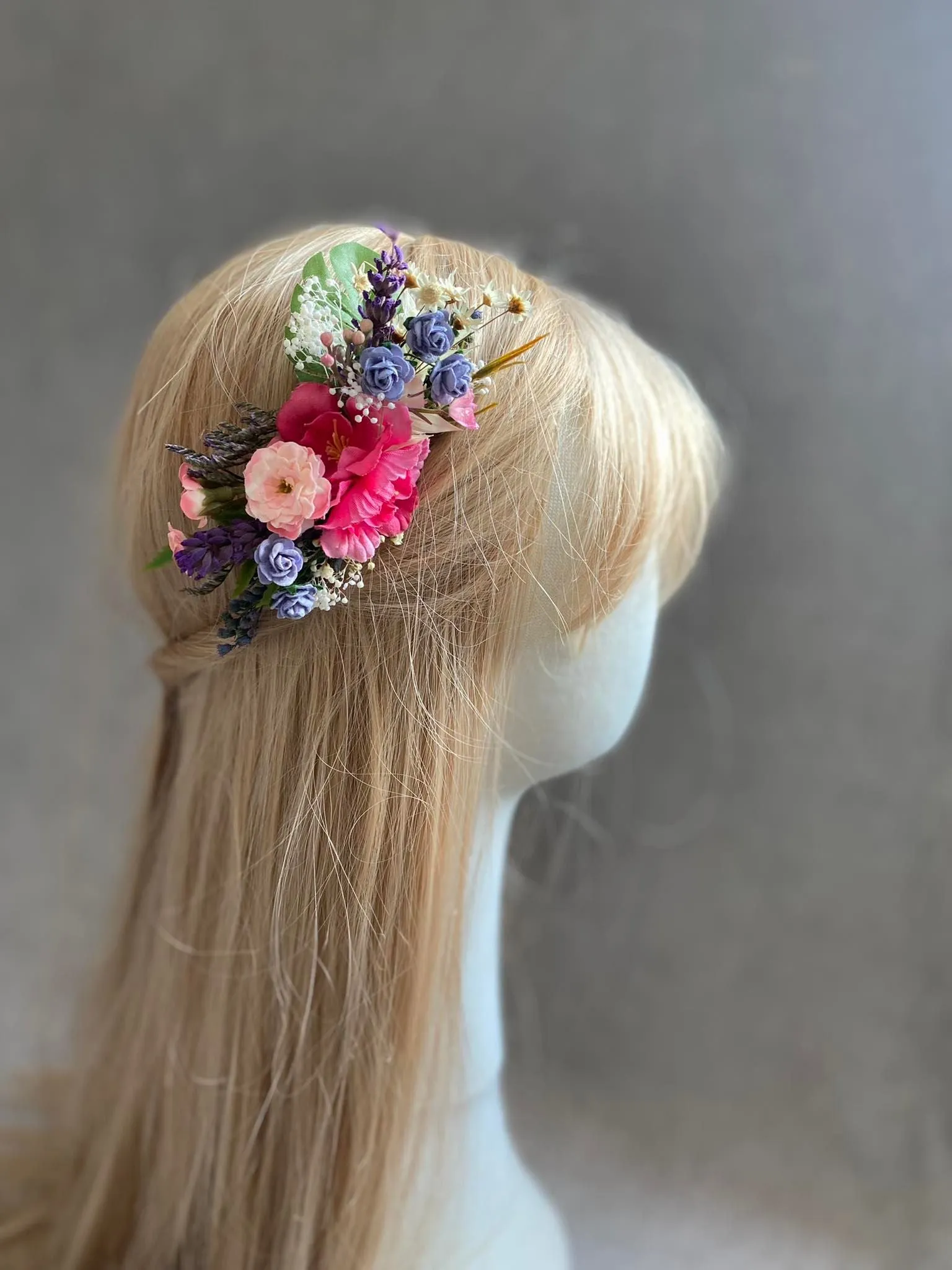 Colourful flower hair comb