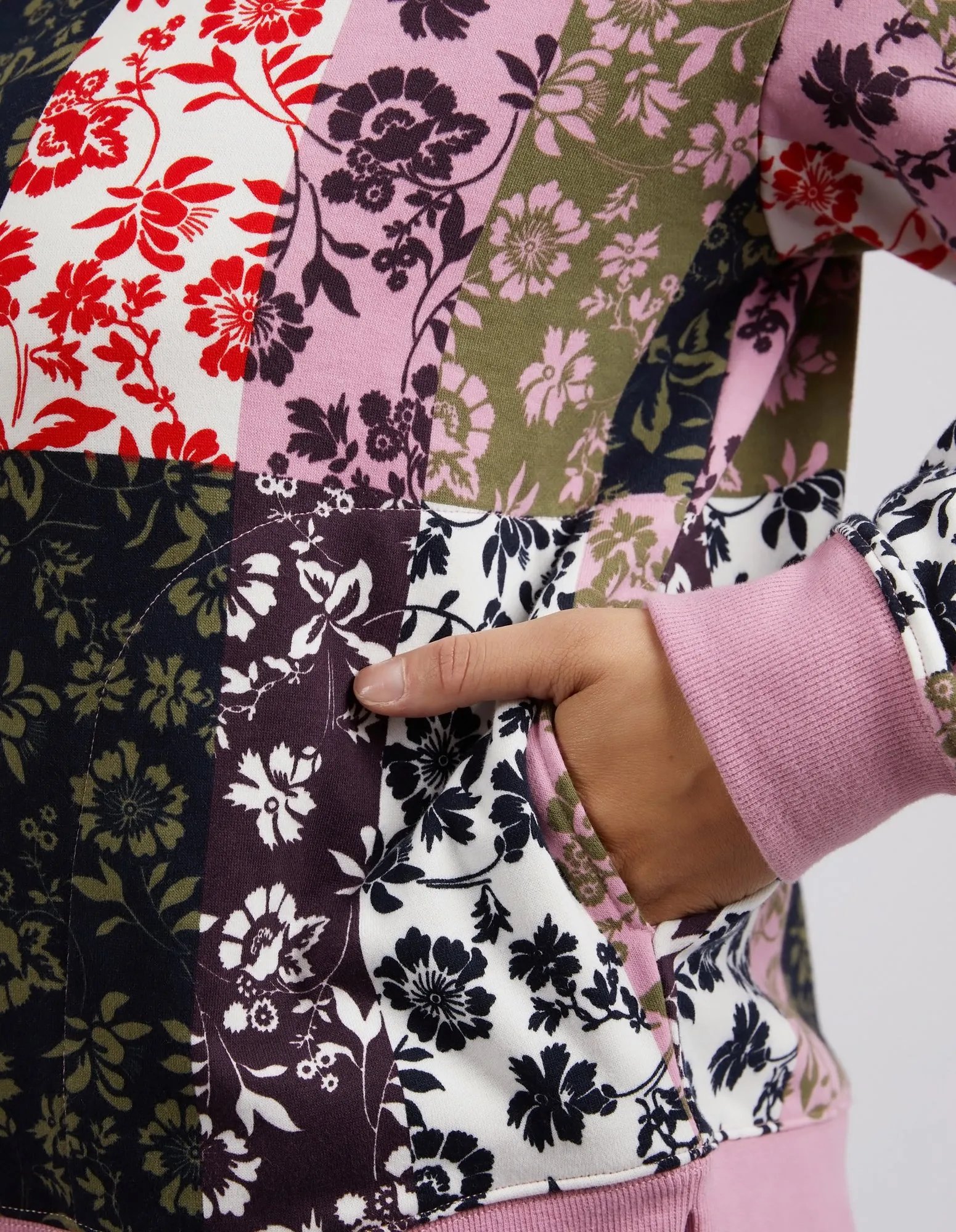 Linear Floral Print Crew