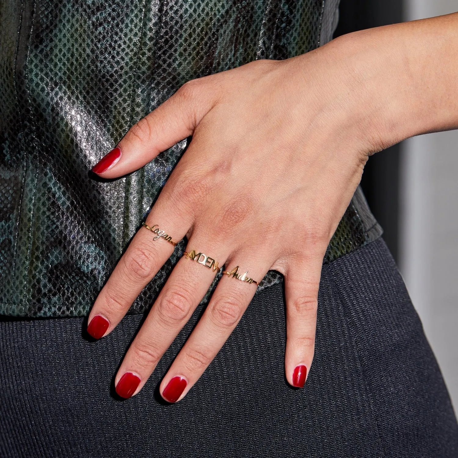 Linear Name Ring