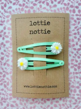 Lottie Nottie Daisy Clips Pastel Green