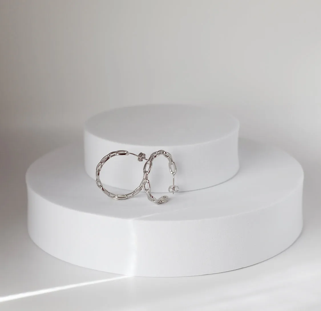 Mary Hoop Earrings in Silver