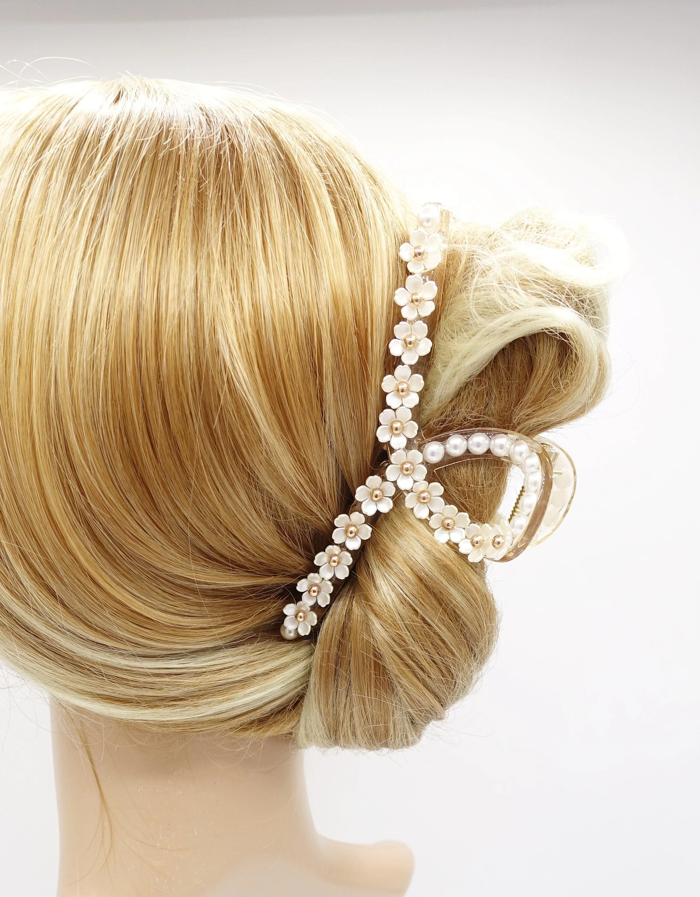 pearl flower claw, pearl hair claw, elegant hair claw for women