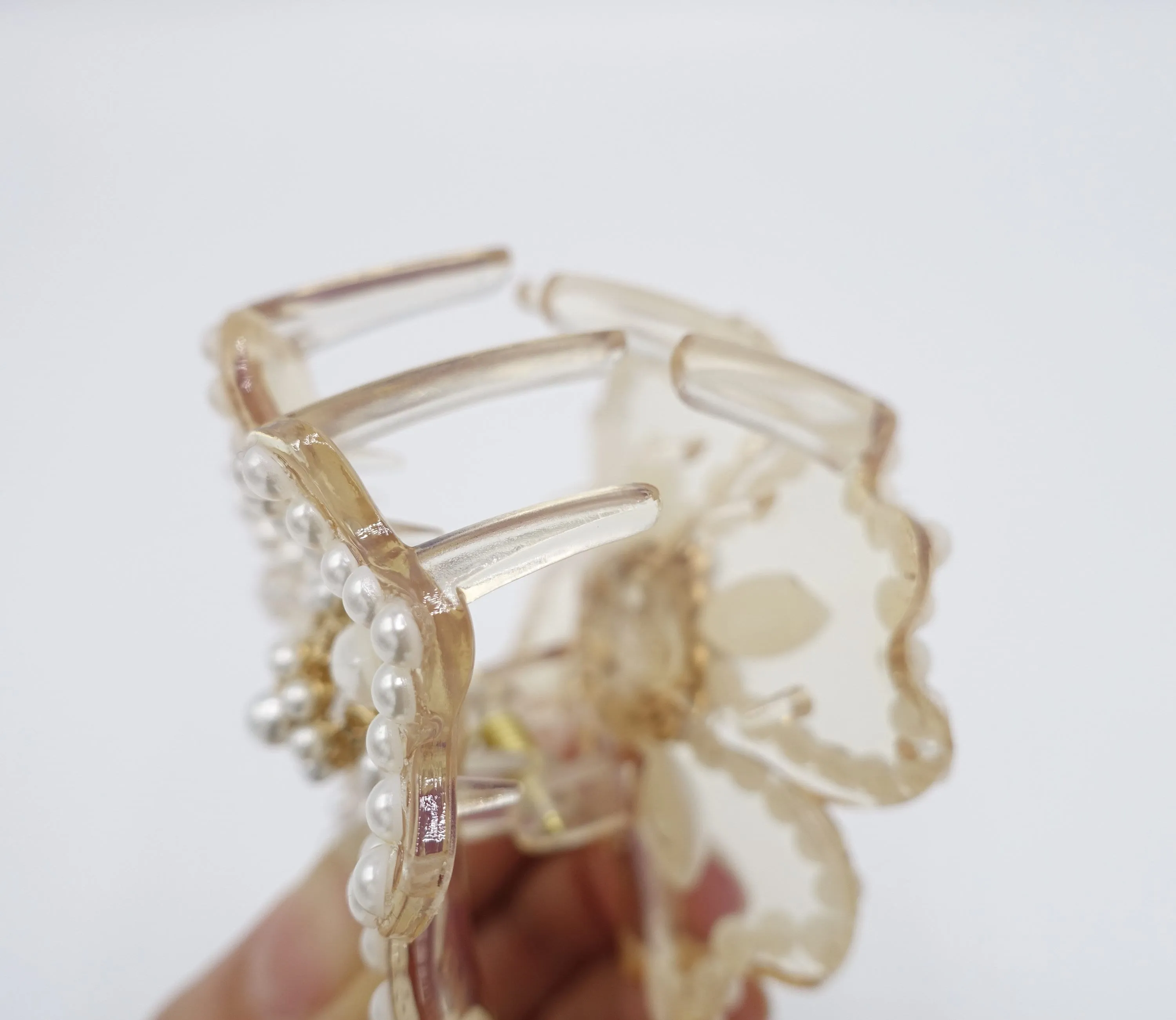 pearl hair claw, bridal hair claw, petal hair claw for women