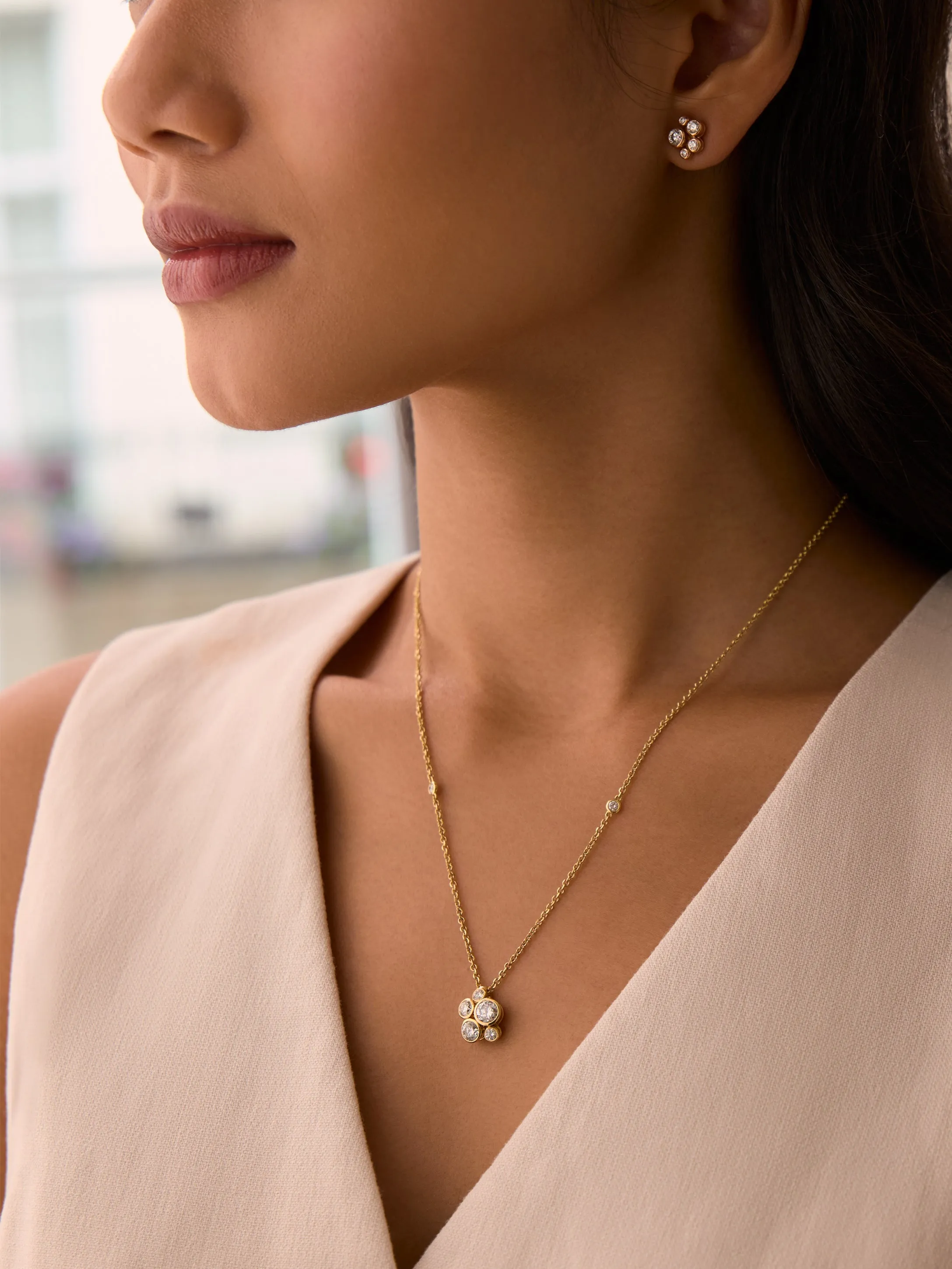Raindance Yellow Gold Cluster Pendant and Earrings Set