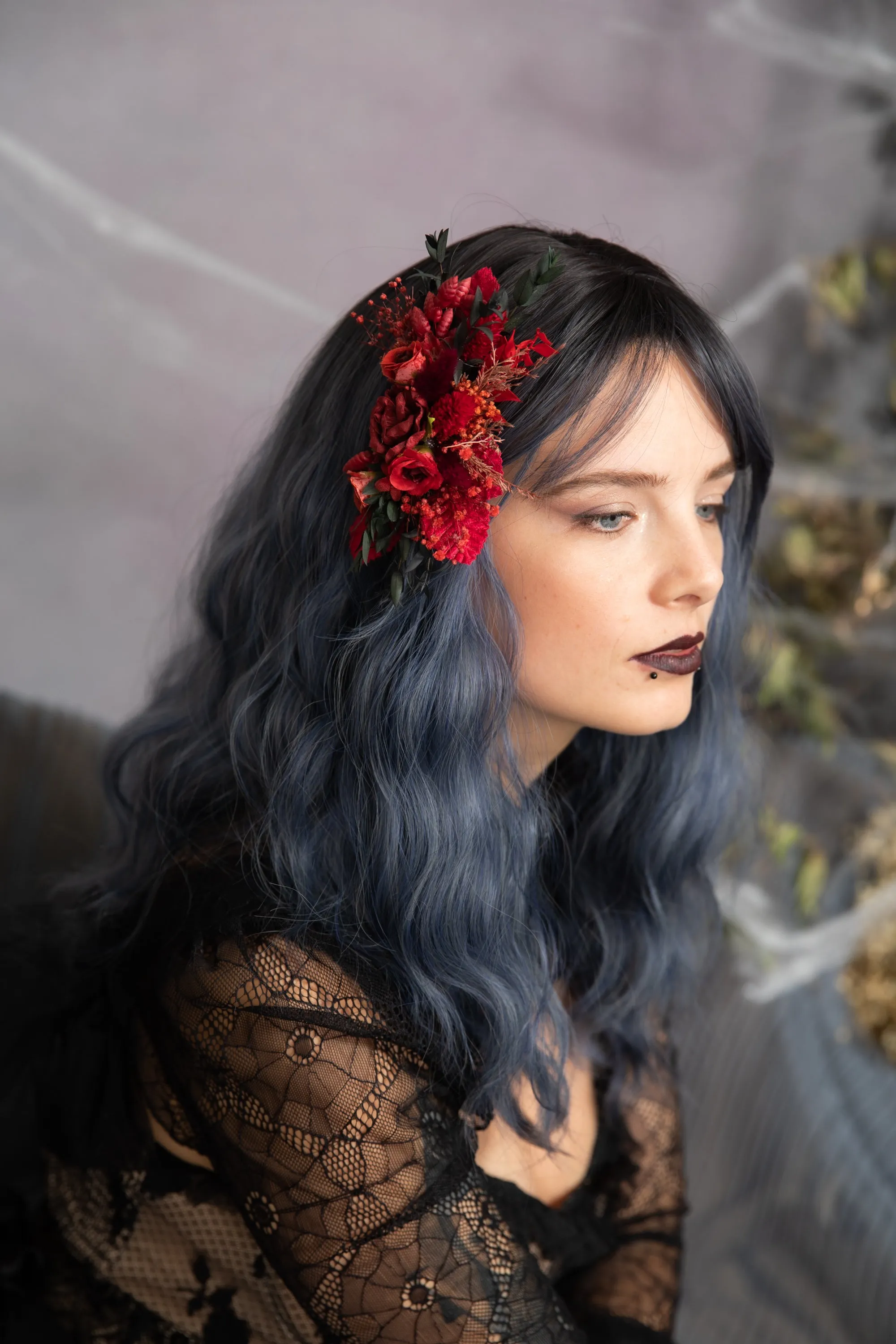 Red bridal flower hair comb