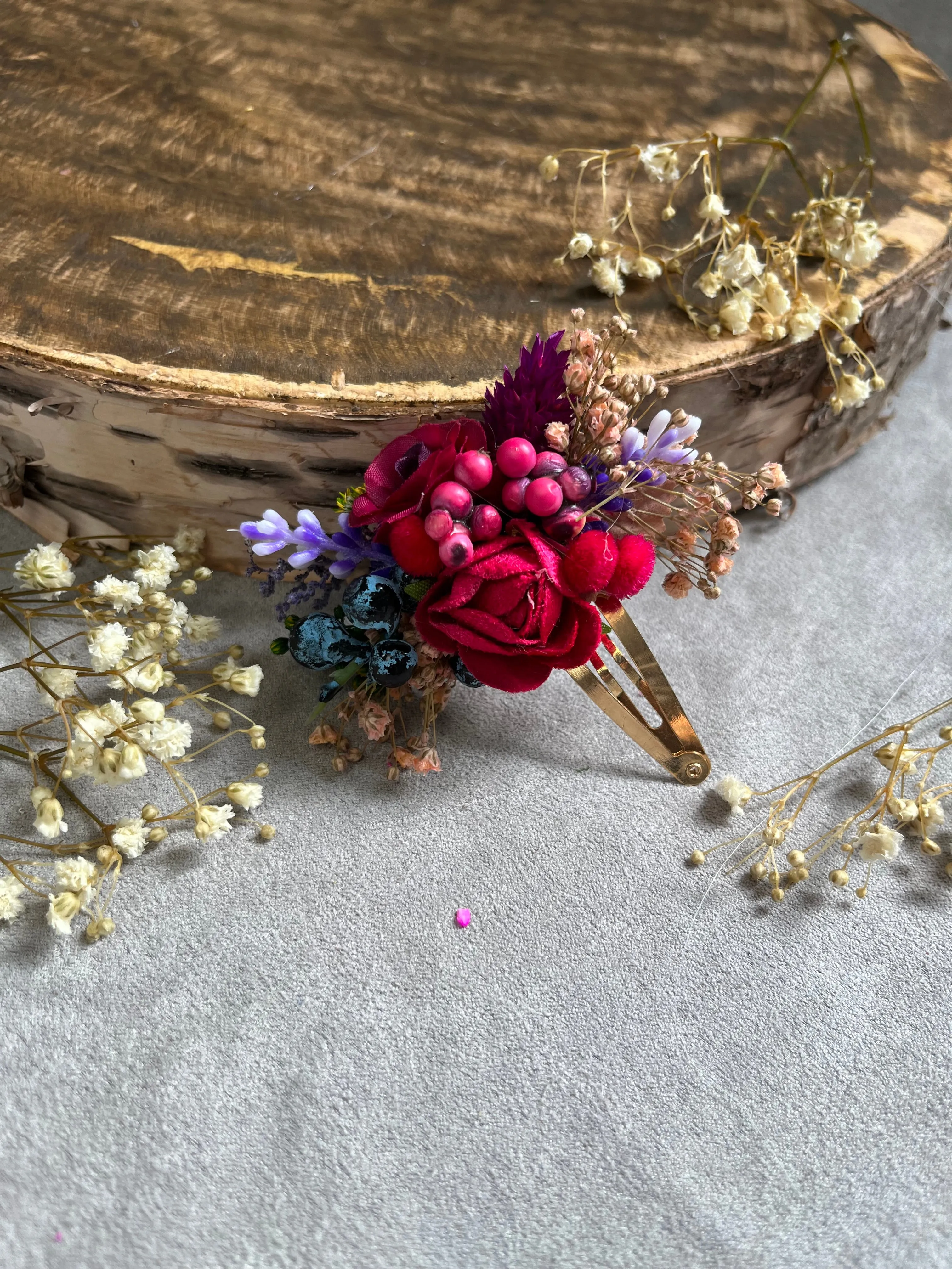 Red flower hair clip with red roses