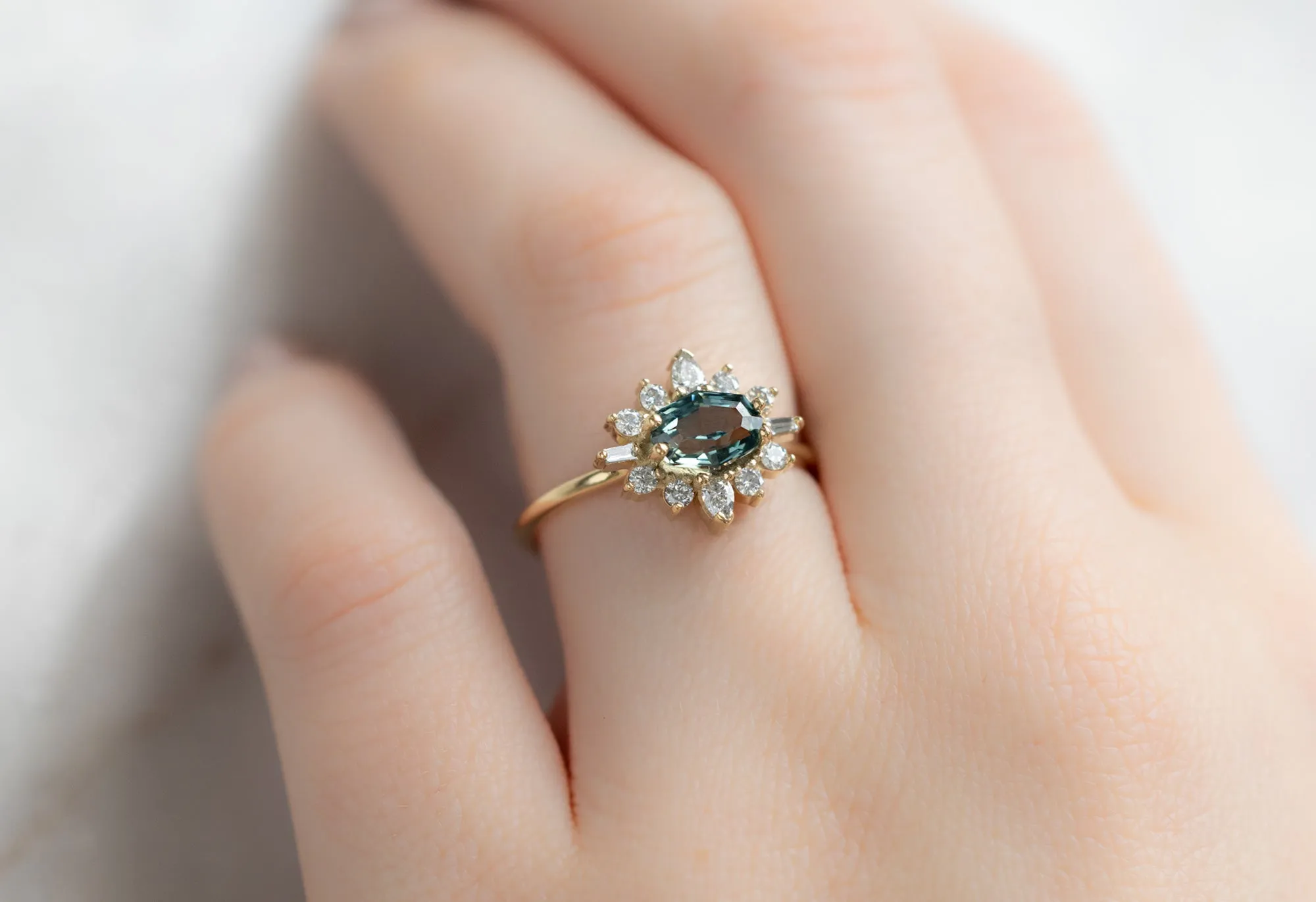 The Lotus Ring with a Geometric Sapphire