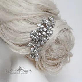 Vintage silver flower hairpiece - assorted custom colors available Bridal hair accessories