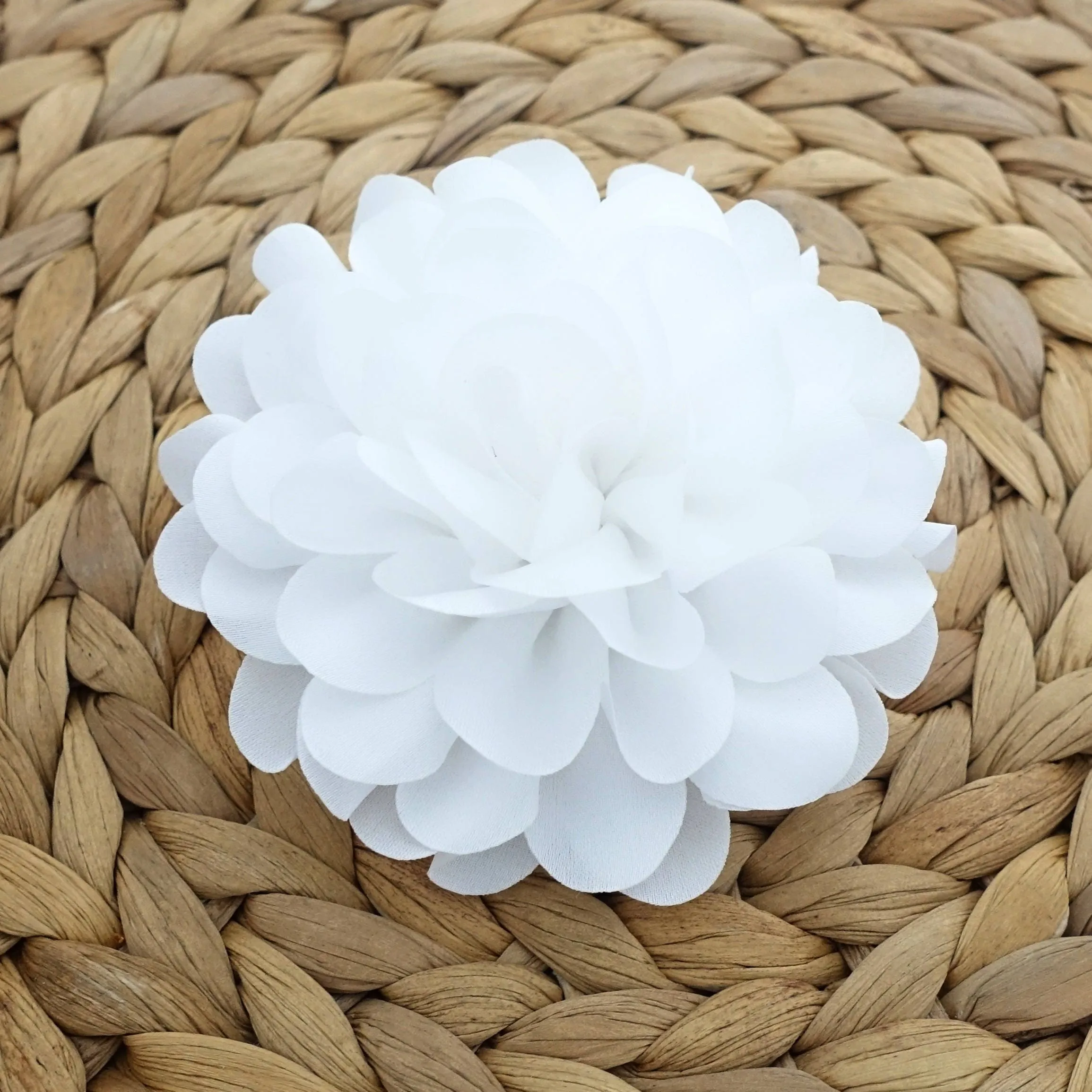 White Flower Hair Clip Corsage Wedding Bride Hair Clip Multi Functional Flower Accessory Collection 2