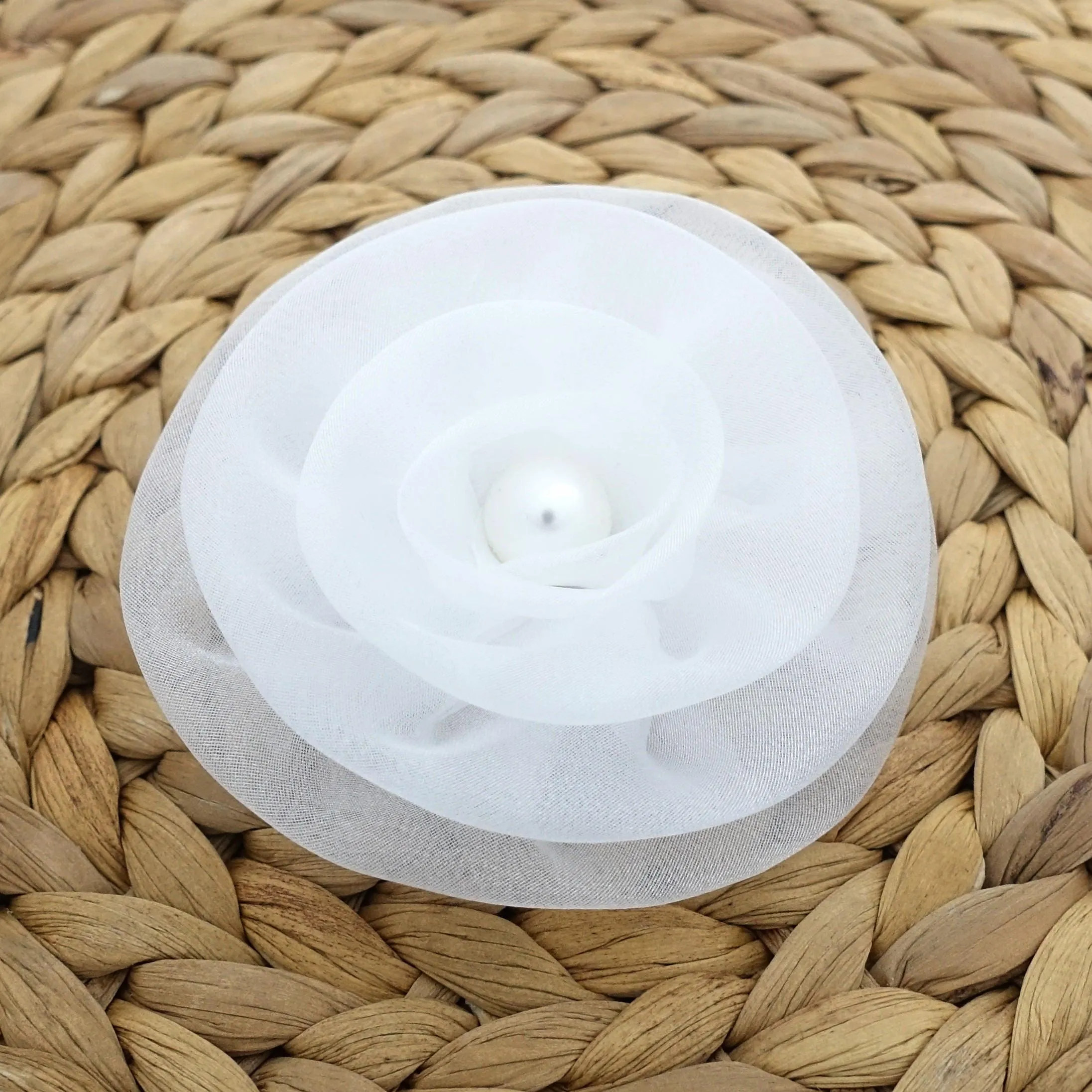 White Flower Hair Clip Corsage Wedding Bride Hair Clip Multi Functional Flower Accessory Collection 2