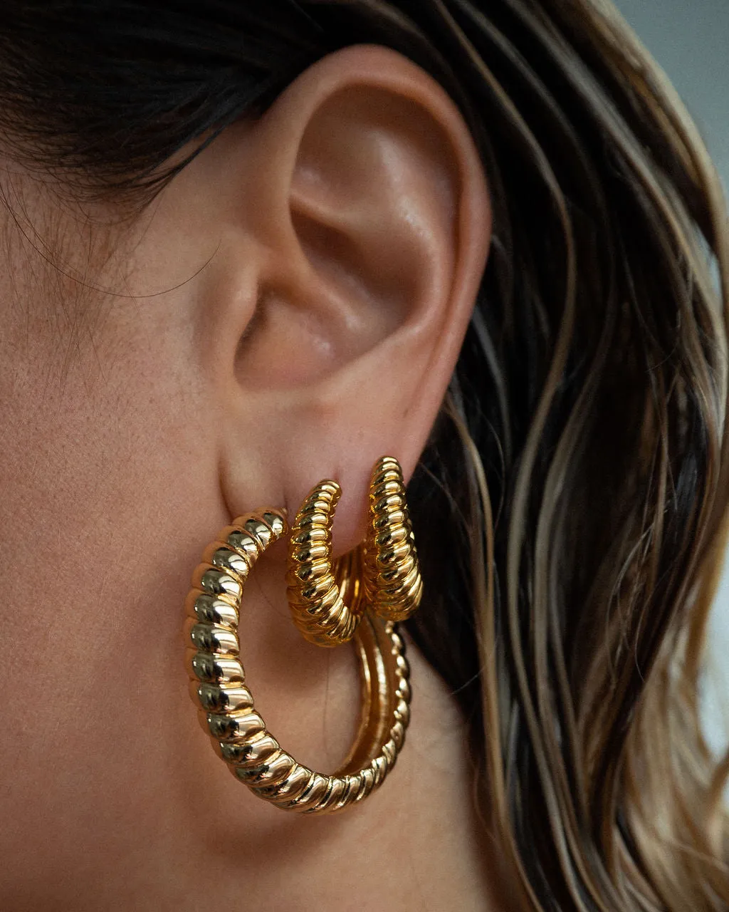 XL Ridged Hoops- Gold